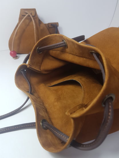 Sac détente en cuir camel