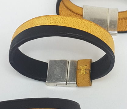 Bracelet jaune et noir